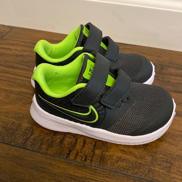 Nike Other - New! Toddler Nike Run Star - Size 6